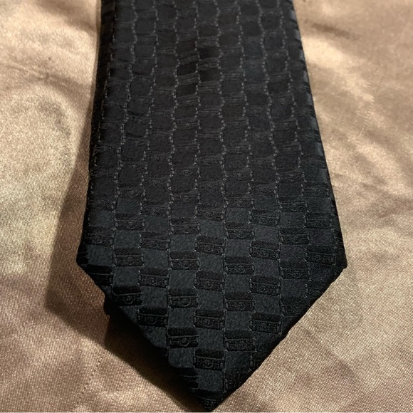Louis Vuitton Trunks Tie - Picture 1 of 7